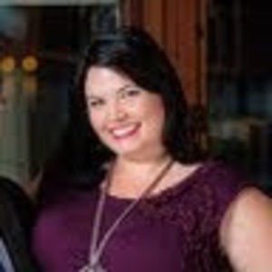 Meet your Posher, Farrah